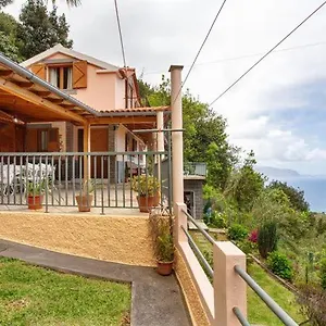 Fantatic House , Ponta Delgada (Madeira) Portugal